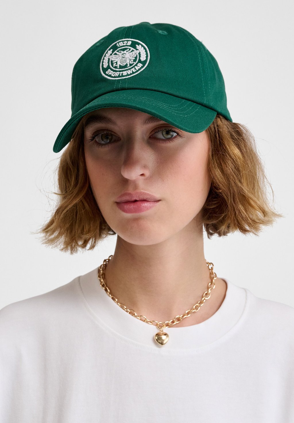 

Бейсболка STADIUM Hummel, зеленый