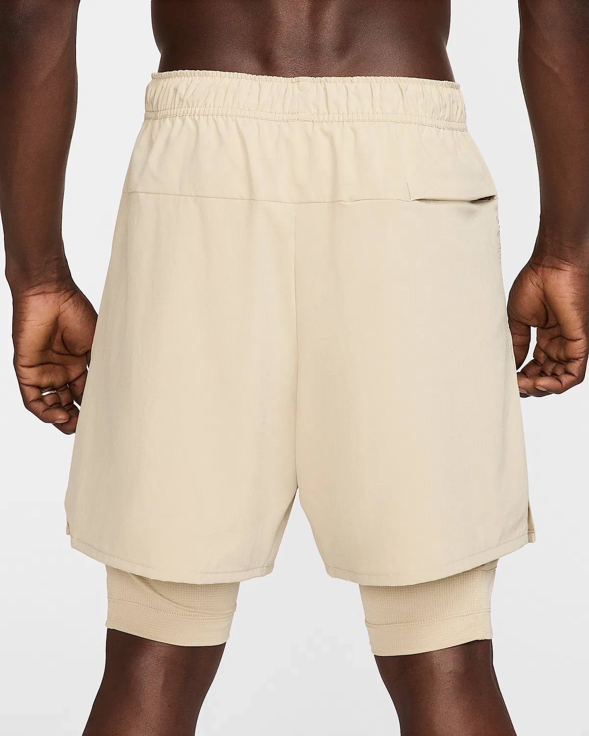 Мужские шорты Nike Unlimited Dri-FIT 7" 2-in-1 Versatile, Desert Khaki/Desert Khaki/Black/Desert Khaki — фото 3