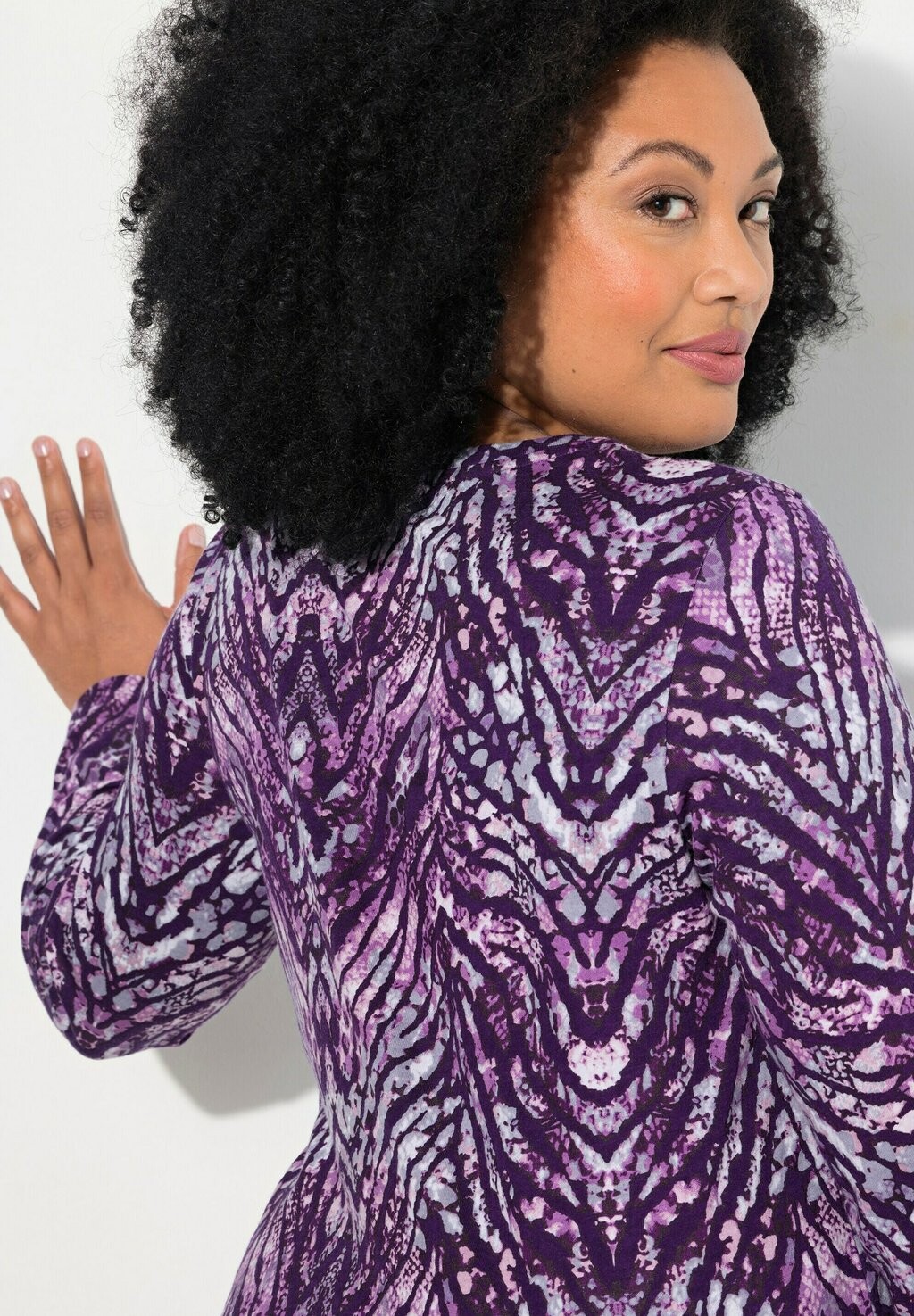 

Туника SNAKE PRINT ROUND NECK SWING A-LINE HEM Ulla Popken, фиолетовый