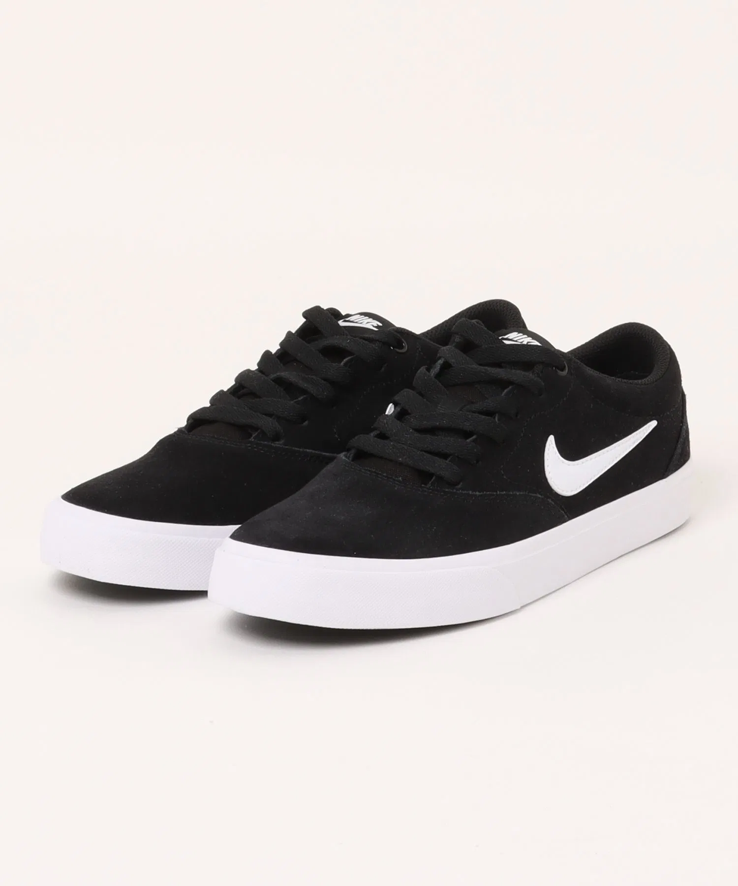 Мужские кроссовки NIKE CHARGE SUEDE чёрно-белые