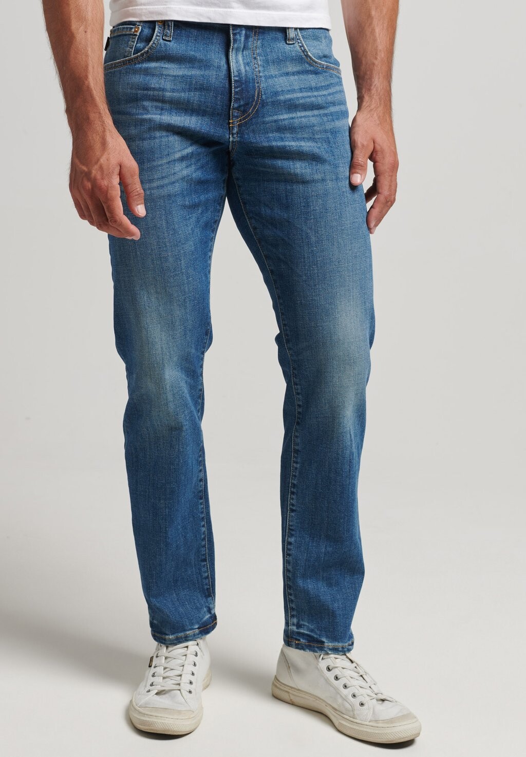 

Джинсы узкого кроя Superdry, цвет mercer mid blue