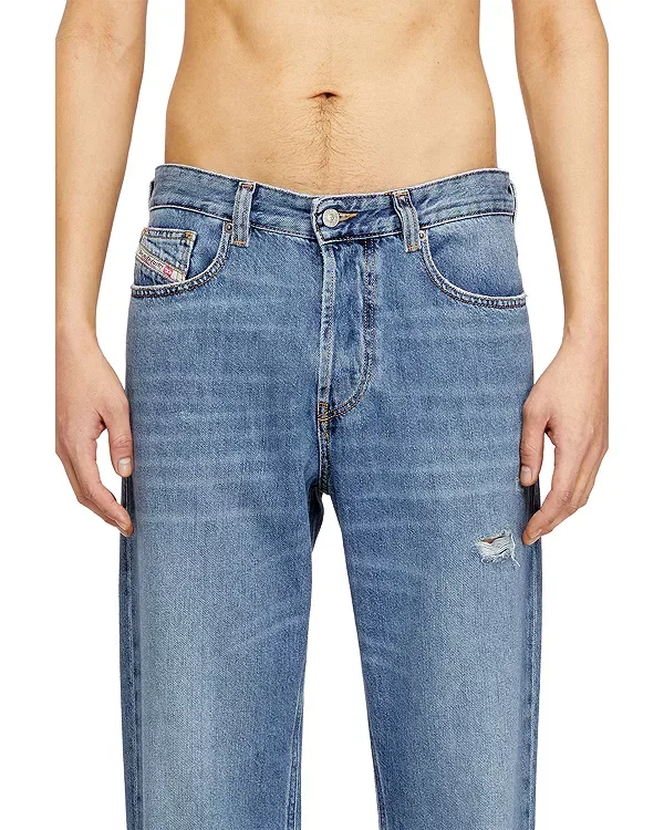 Джинсы прямого кроя с эффектом потертости из денима. Diesel, Denim — фото 4