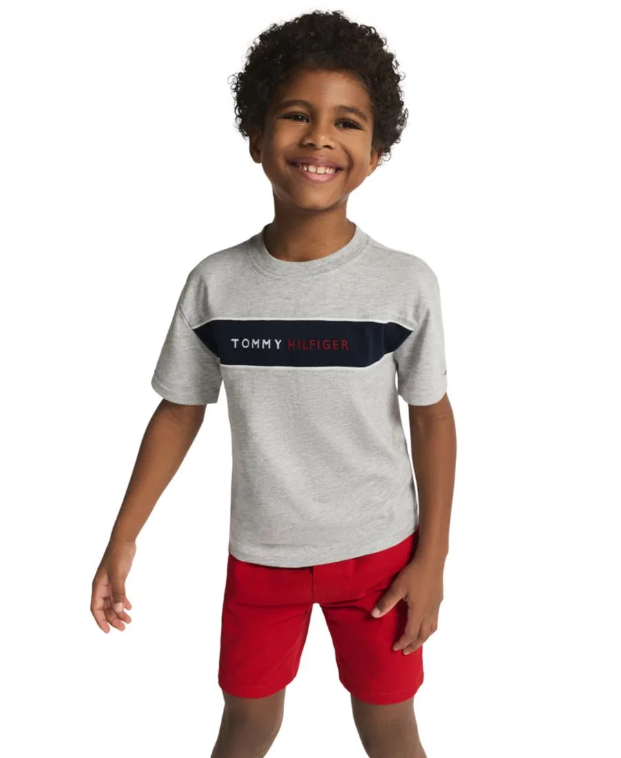 Детский комплект из футболки с круглым вырезом и шорт (2 размера, 2T-7) Tommy Hilfiger, красный — фото 2