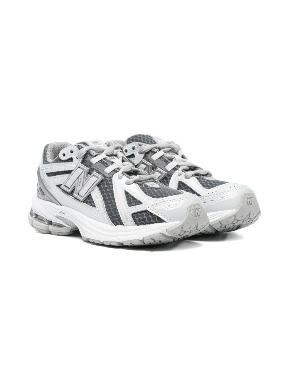 

Кроссовки с сетчатыми вставками New Balance Kids, белый