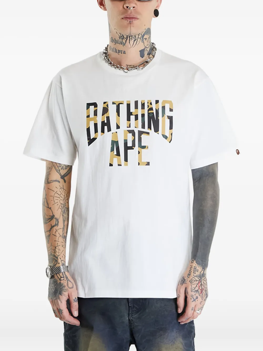 

Футболка 1st Camo NYC с логотипом A BATHING APE, белый