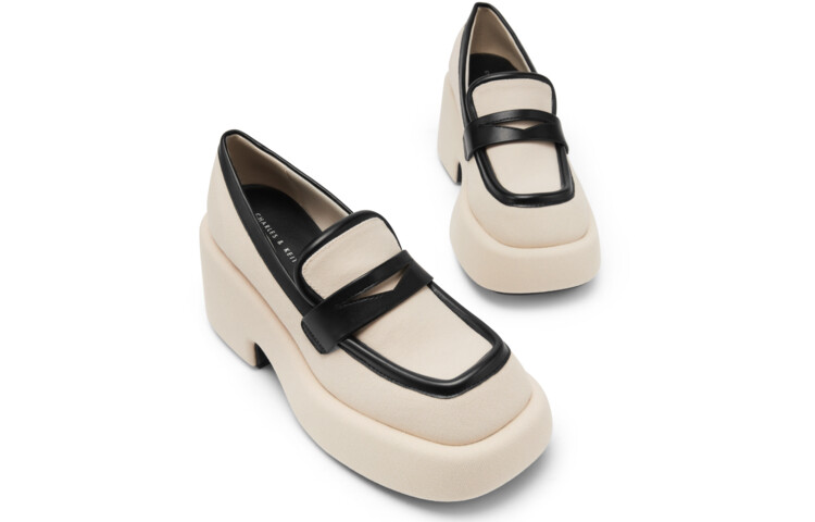 Туфли на платформе женские низкие Charles&Keith — фото 3