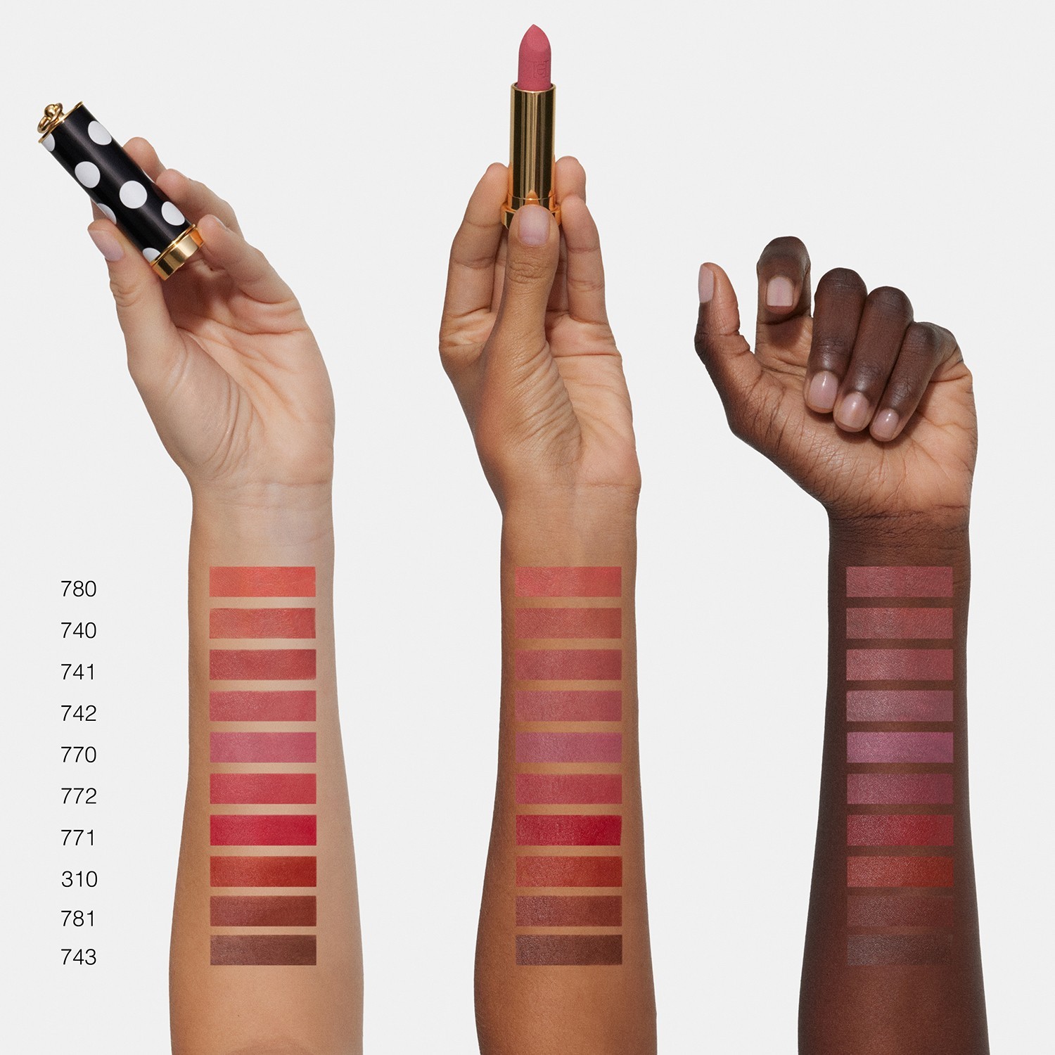 Помада для губ fabulous kiss lipstick Carolina Herrera, blur nude 742 - nude couture, вес 3.5 гр. — фото 3