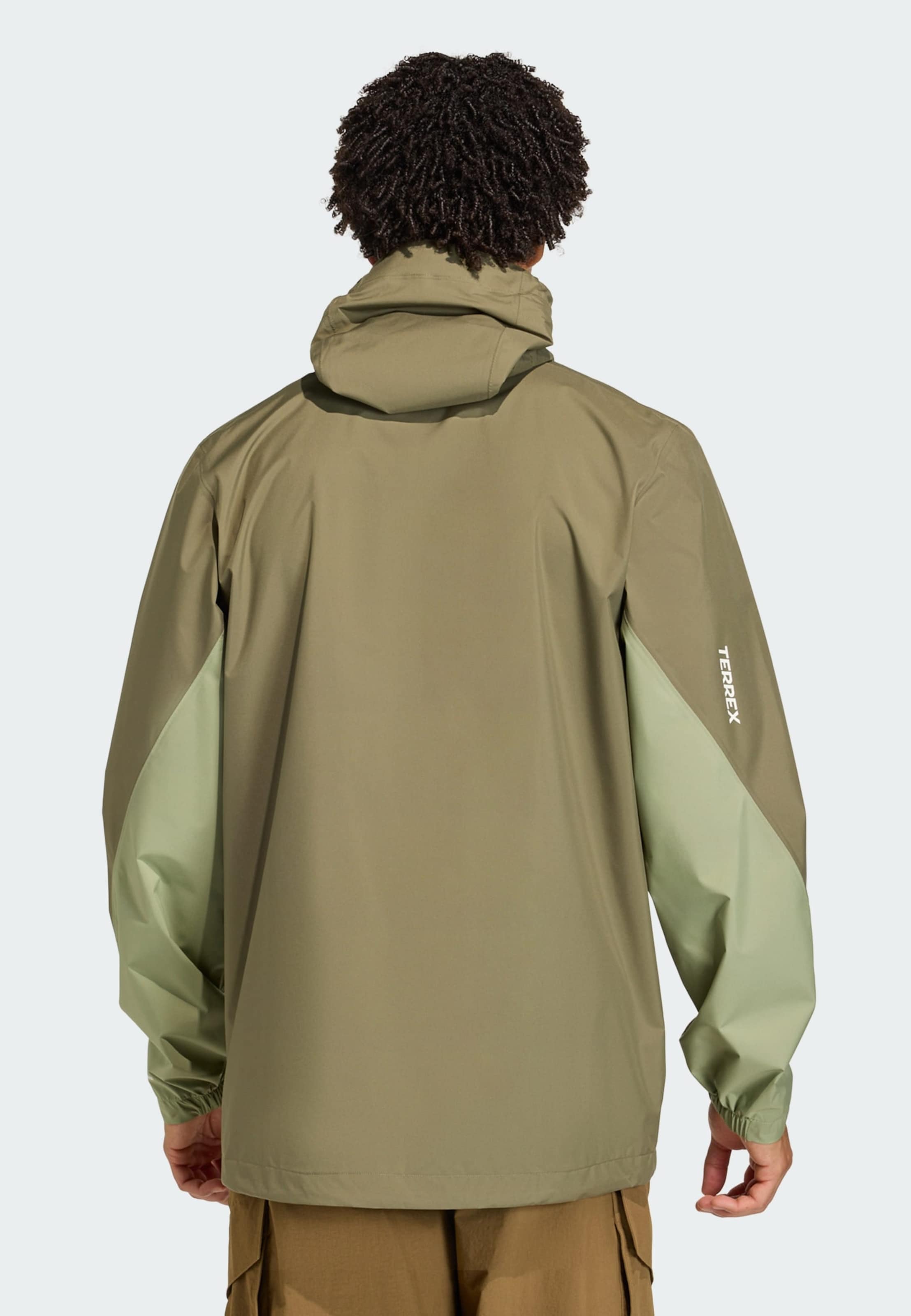 ADIDAS TERREX Куртка Outdoor 'Multi 2.5' в цвете Olive, Light Green — фото 2