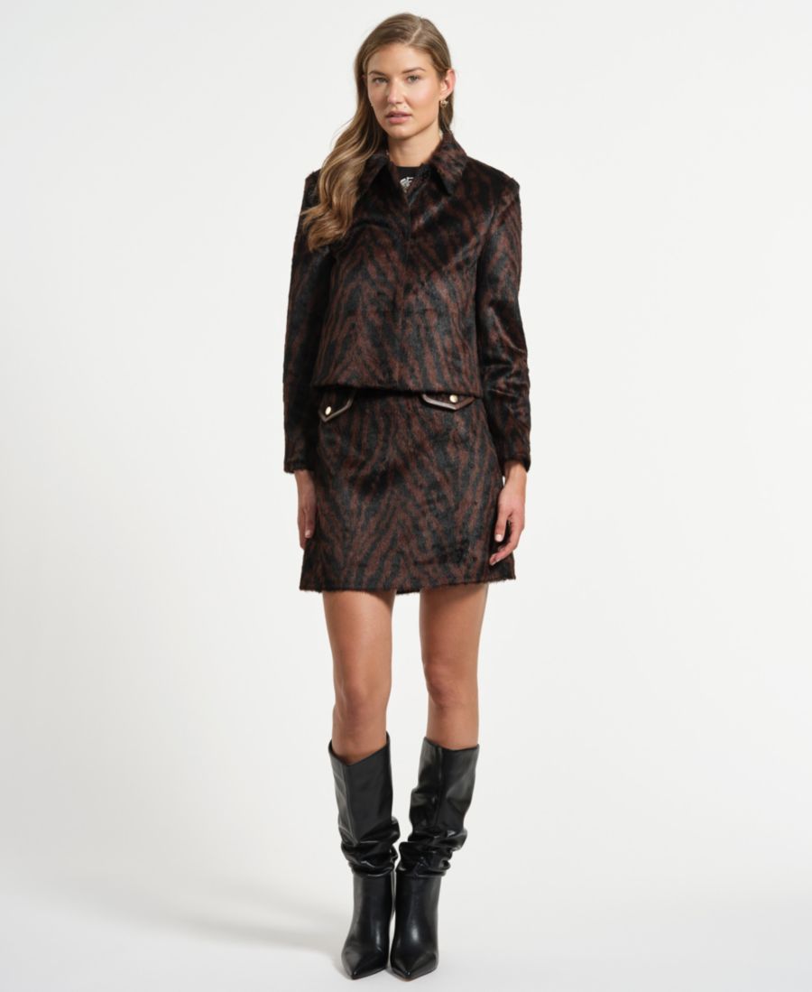 

Женская укороченная куртка Isaac Mizrahi, Brown Zebra