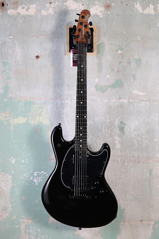

Электрогитара Ernie Ball Music Man StingRay HT Electric Guitar - Midnight Rider