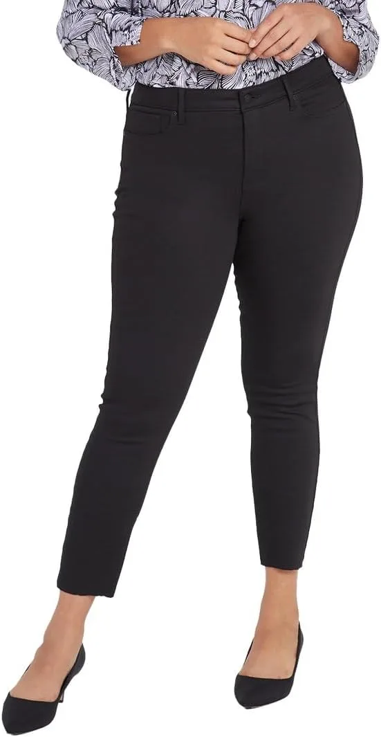 

NYDJ Plus Size Ami Skinny Court Ankle Jeans с Release Hem в Black Rinse