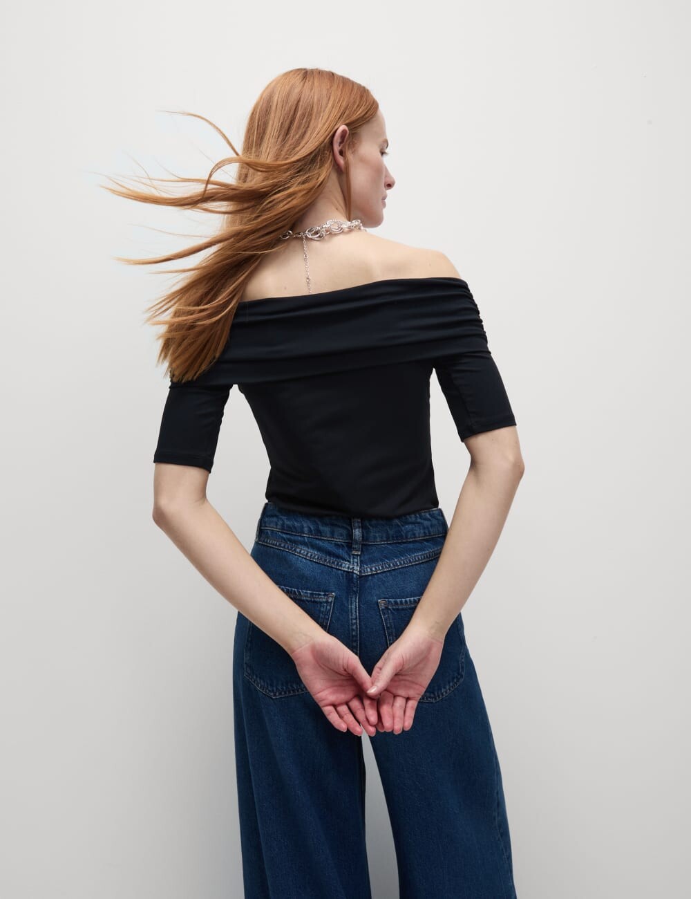 

Топ с открытыми плечами Bardot Marks & Spencer, черный