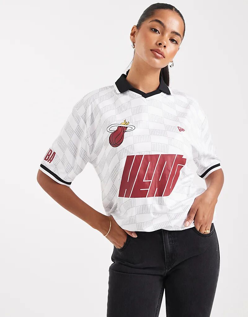 

Спортивный топ New Era Miami Heat с воротником белого цвета