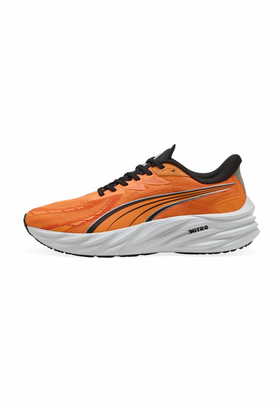 

Кроссовки Puma VELOCITY NITRO 4, Heat Fire Black/Orange