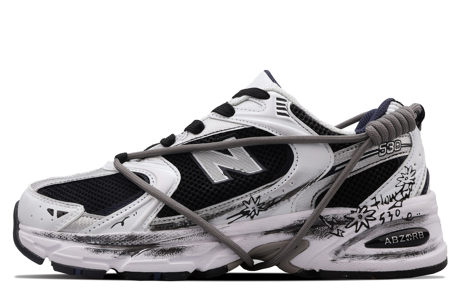

Кроссовки NB 530 SL унисекс с низким верхом белые / черные New Balance