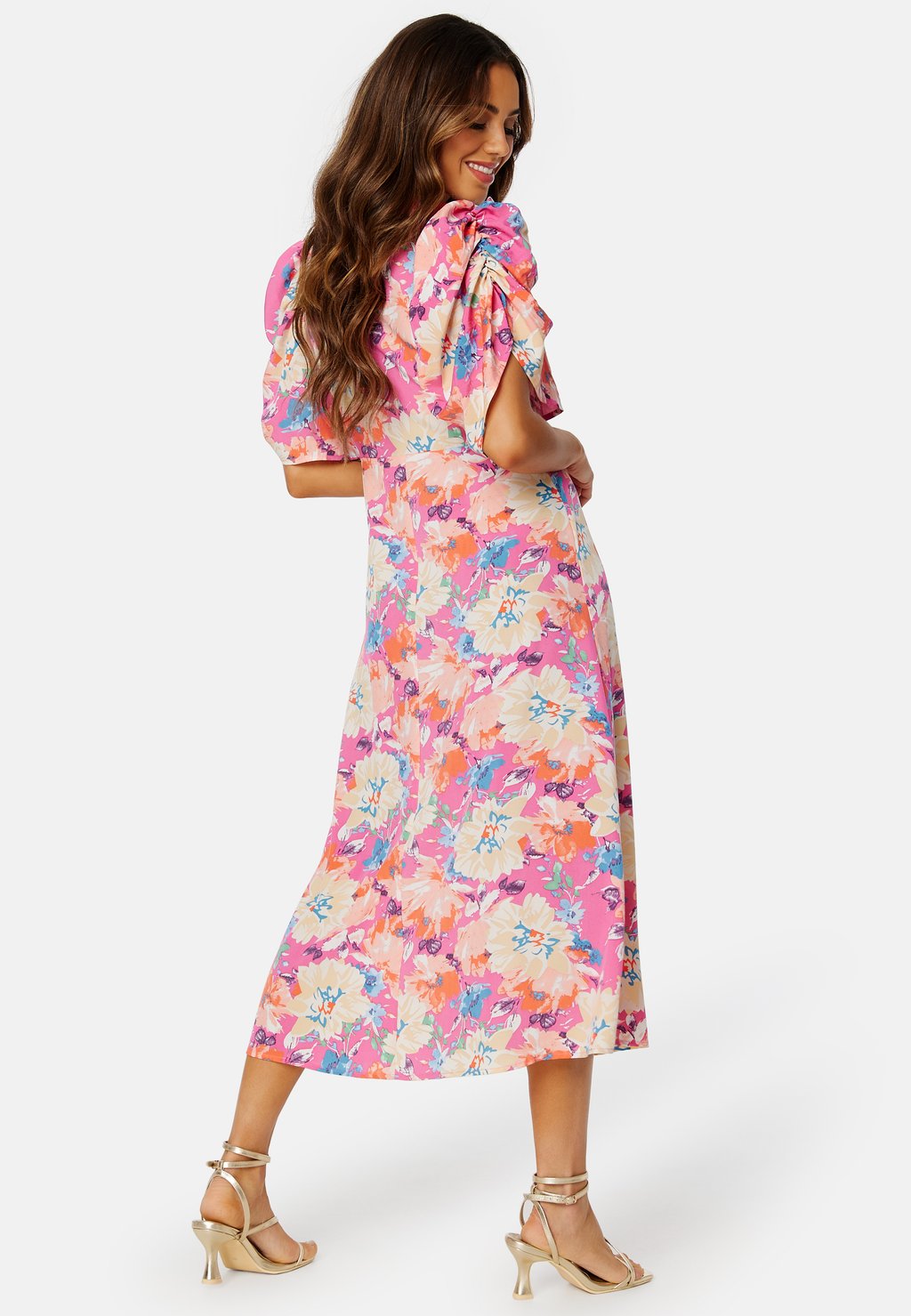 

Летнее платье RUCHED SLEEVE MIDI DRESS Bubbleroom, фуксия