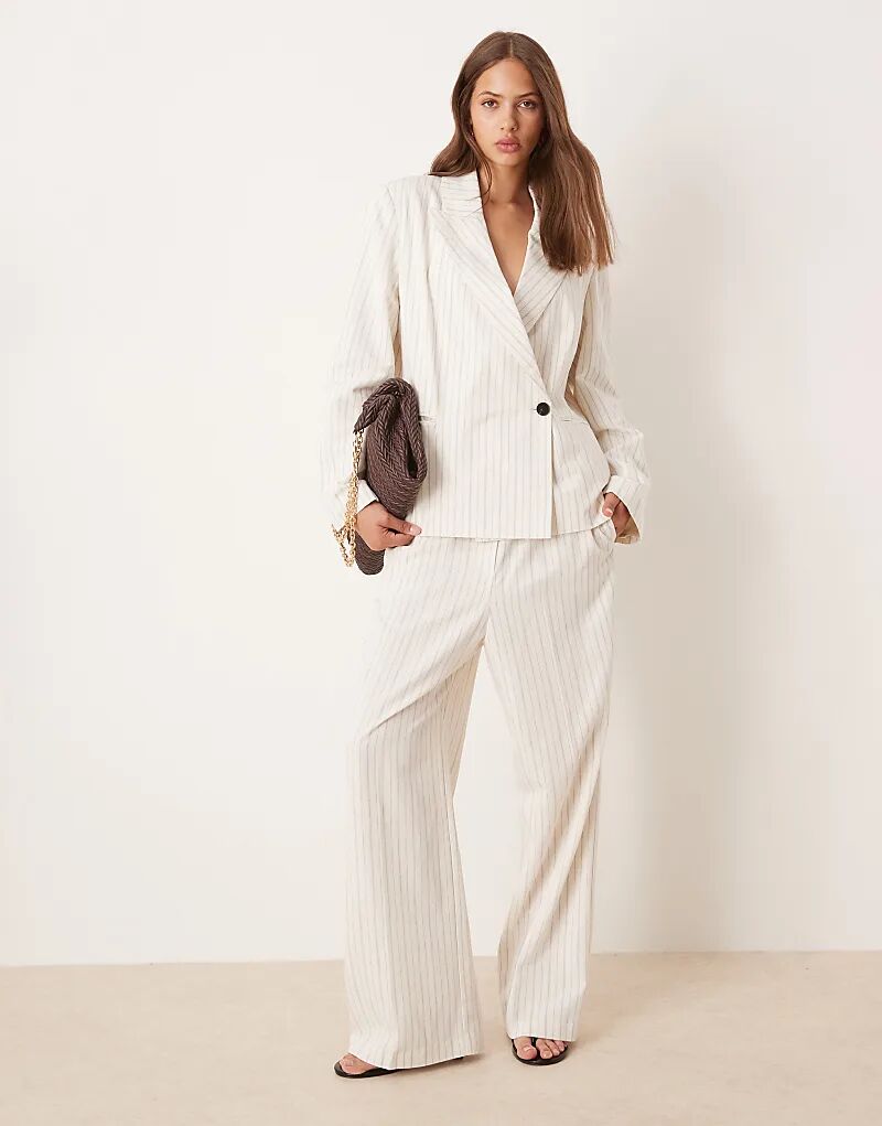 

Зауженные брюки ASOS DESIGN в льняную полоску