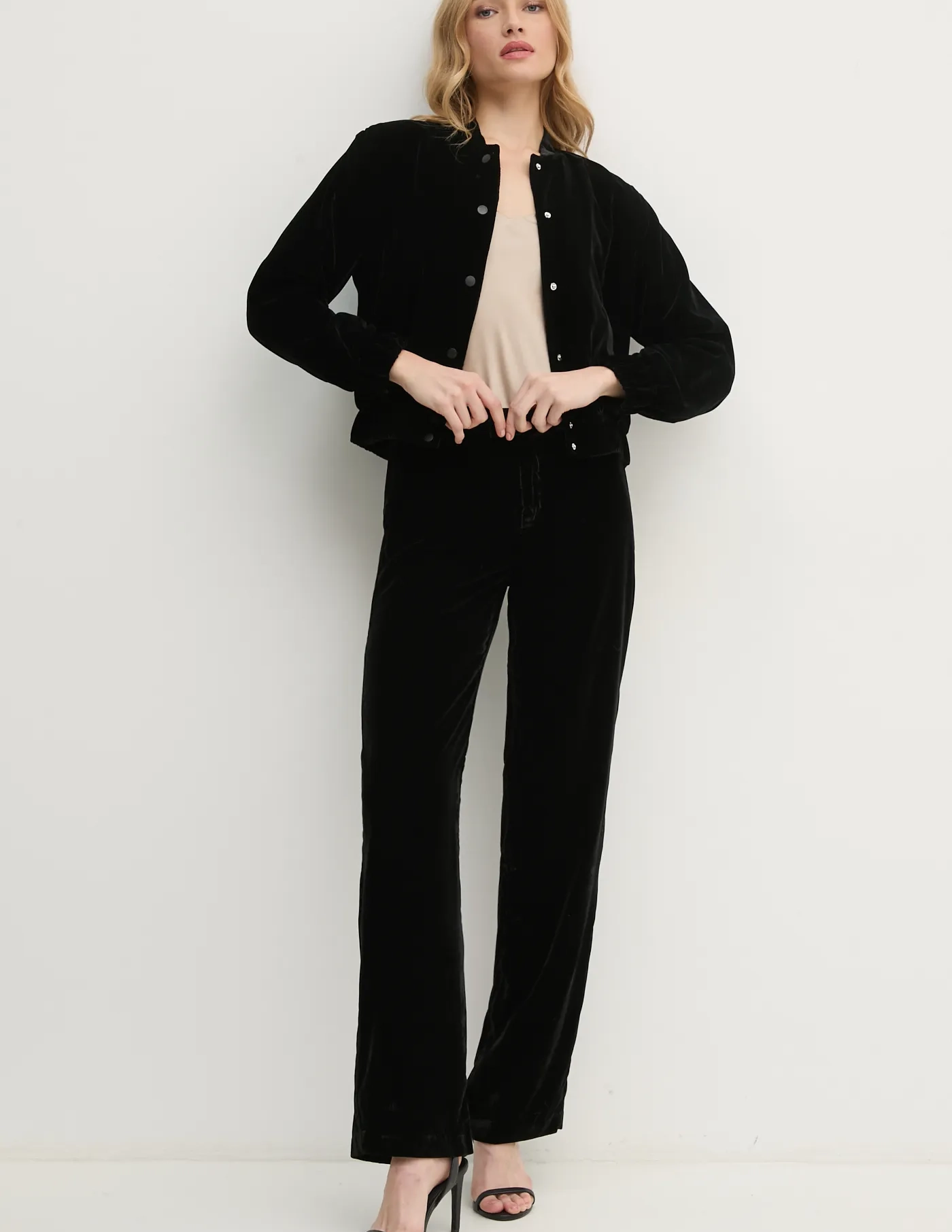 

Бархатные брюки FRANCES Pepe Jeans, черный