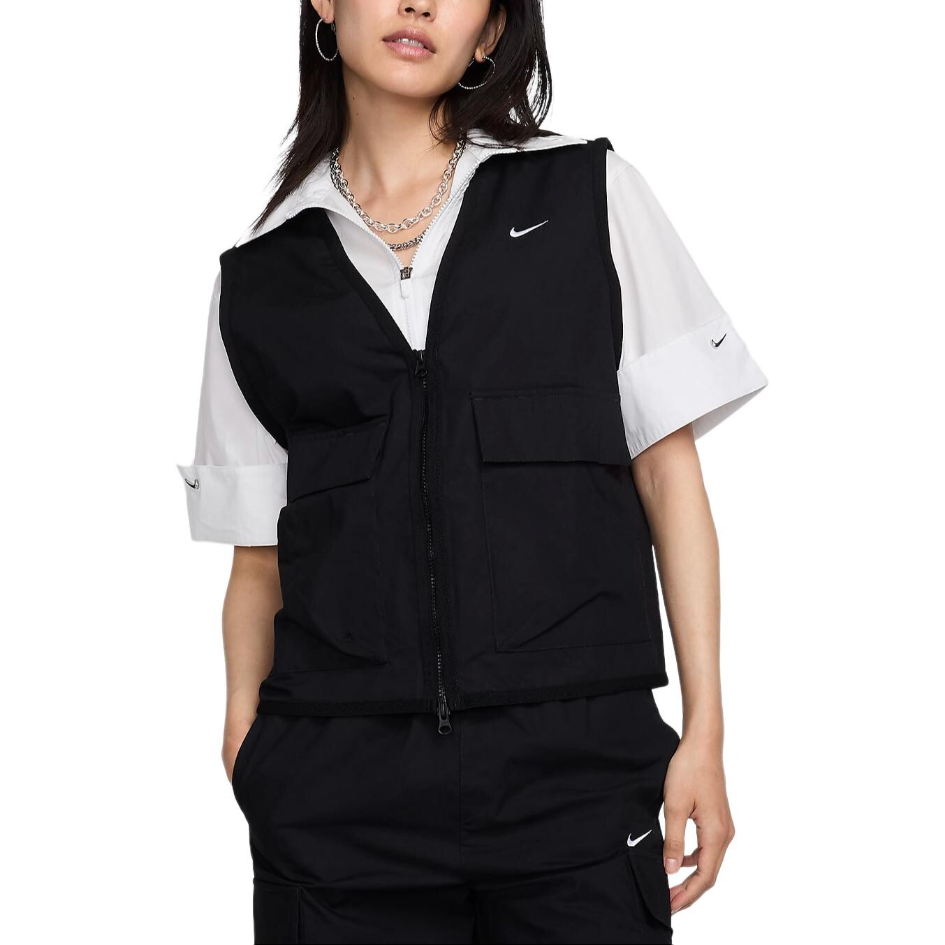 

Жилет серии Sportswear Essentials женский черный/белый Nike