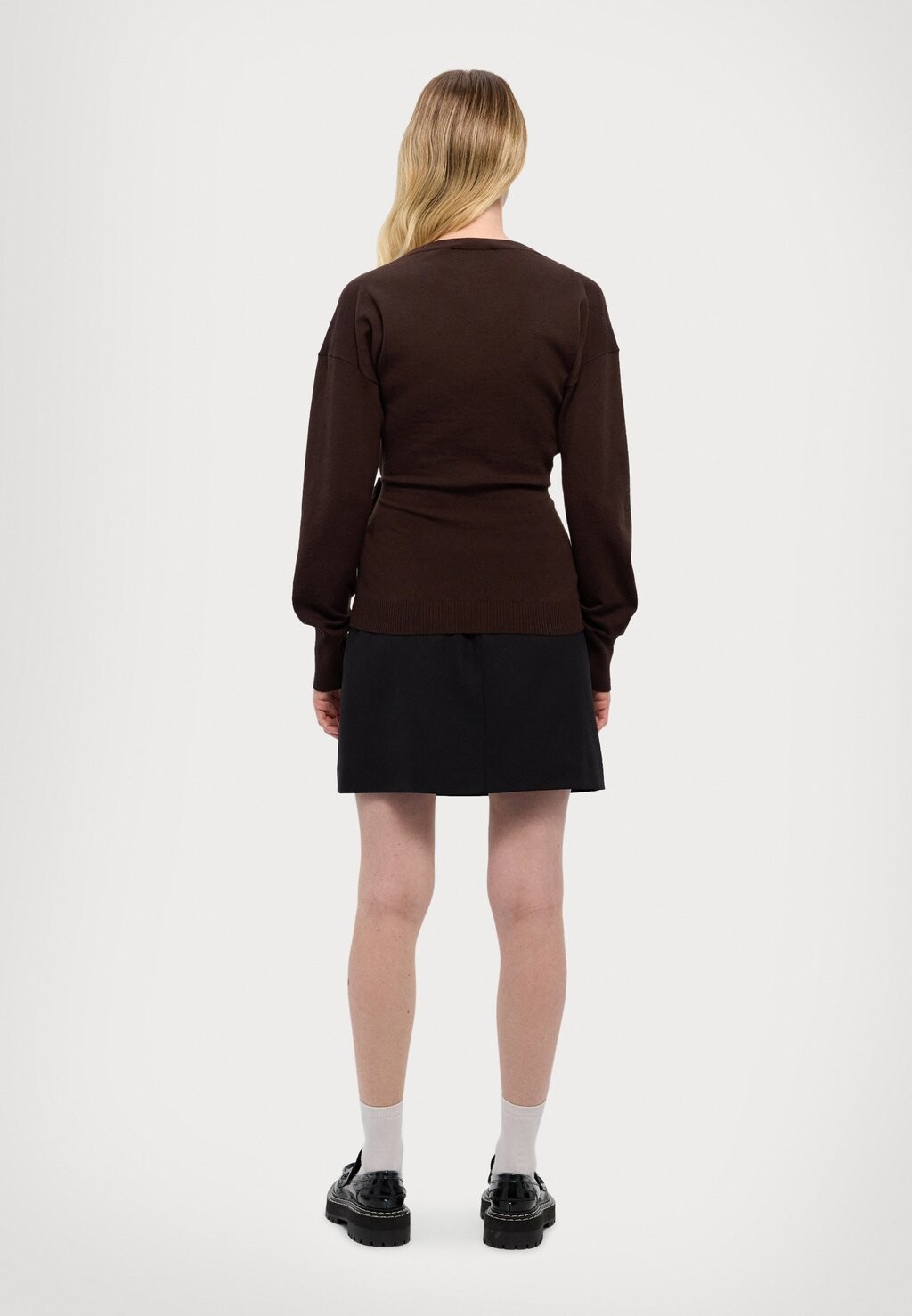 

Вязаный свитер MAGLIA Philosophy di Lorenzo Serafini, коричневый