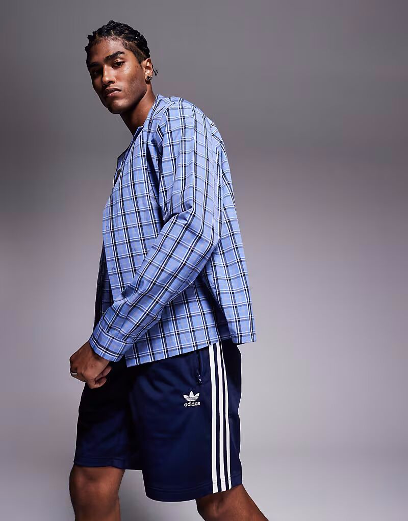 Шорты Firebird темно-синего и белого цветов Adidas Originals — фото 2