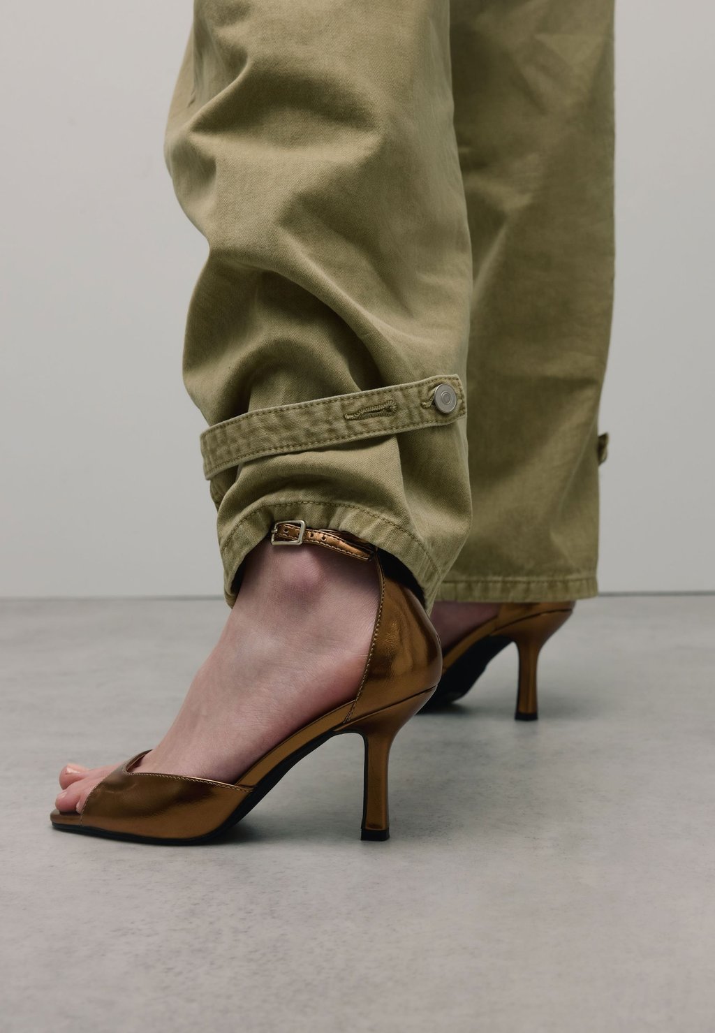 Сандалии High heeled sandals sacha, золотой — фото 2