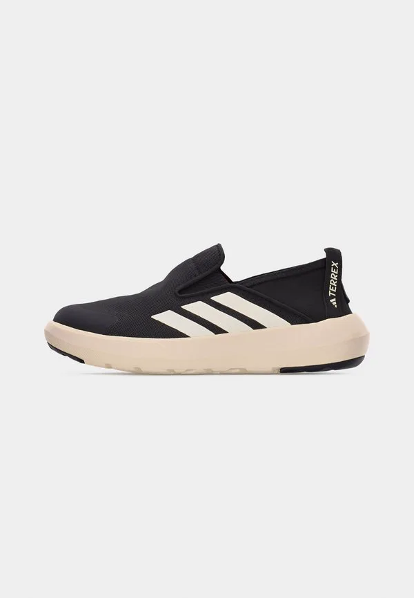 Унисекс походные ботинки без шнурков Adidas Terrex, Core Black/Chalk White/Semi Impact Orange — фото 2