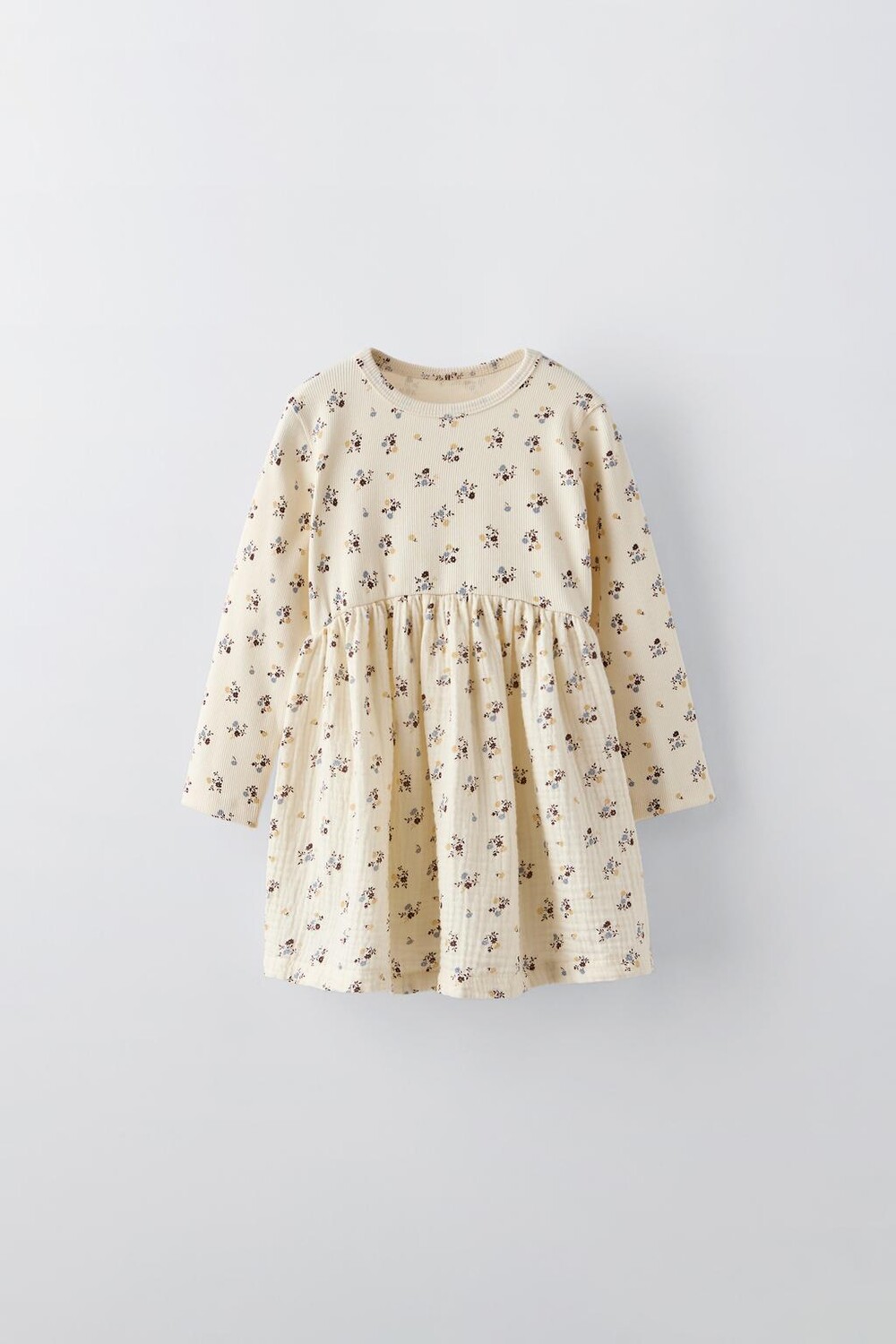 

Сочетающееся цветочное платье ZARA, экрю