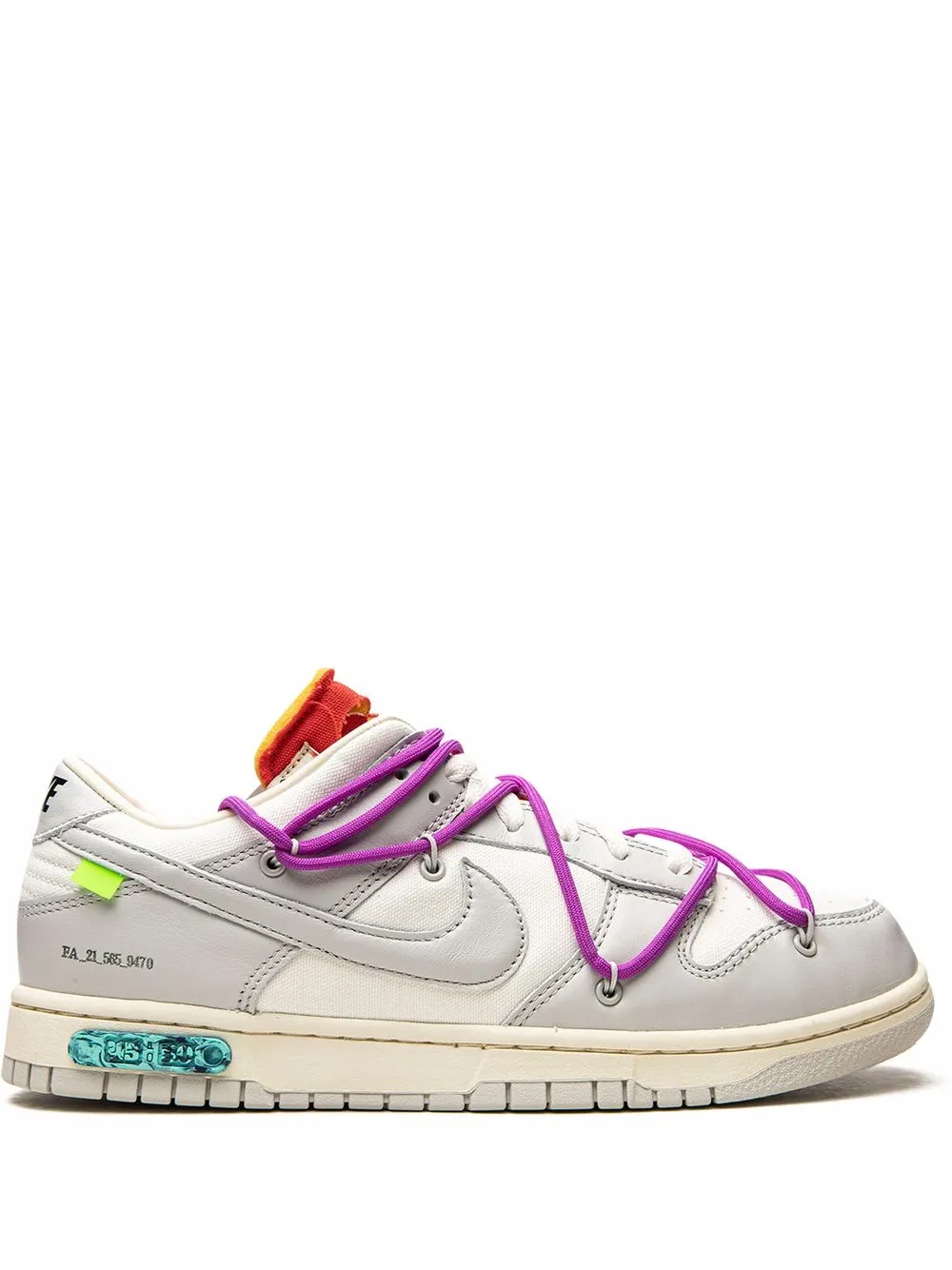 

Кроссовки Dunk Low из коллаборации с Off-White Nike X Off-White, серый