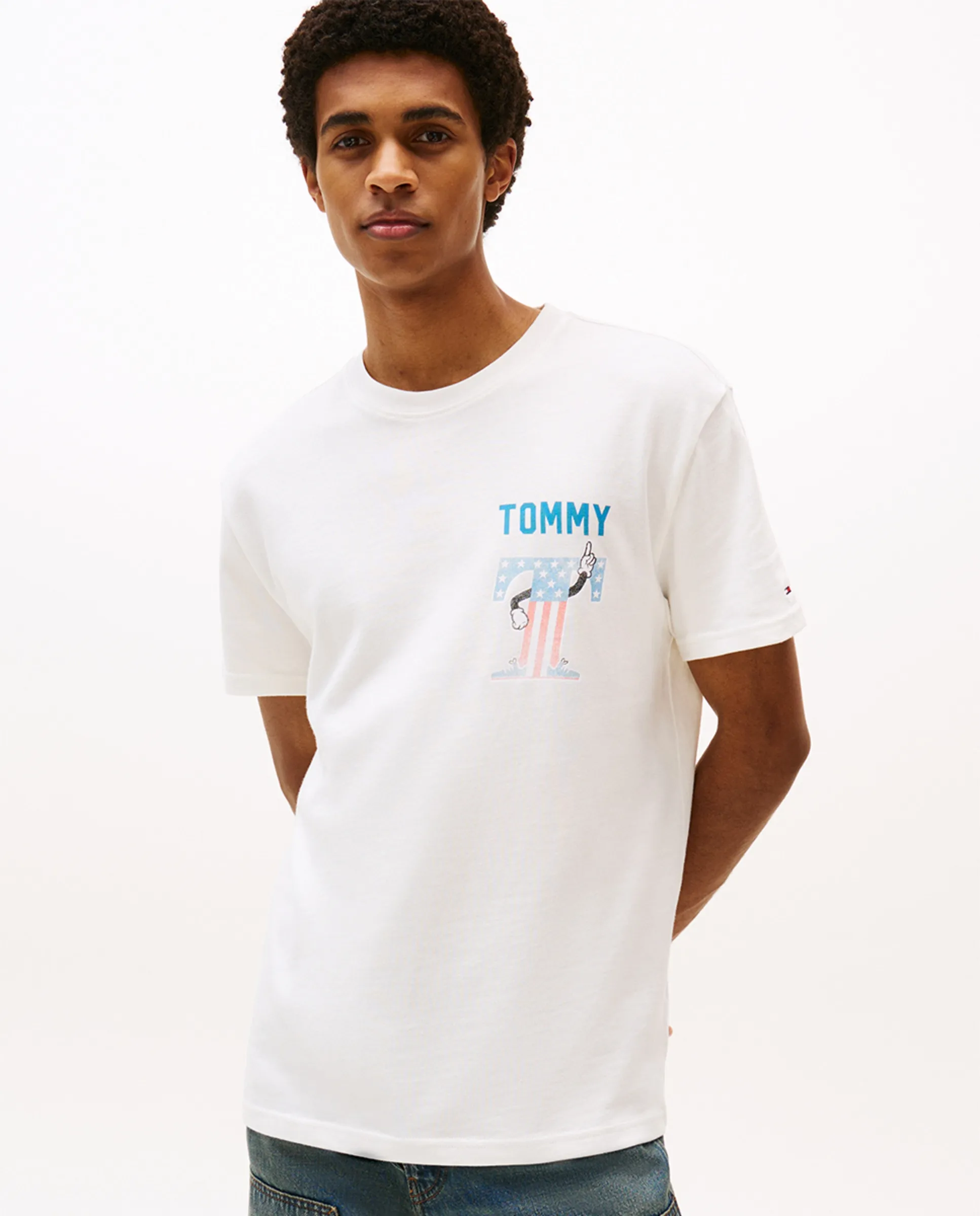

Мужская футболка классического кроя с коротким рукавом Tommy Jeans, белый