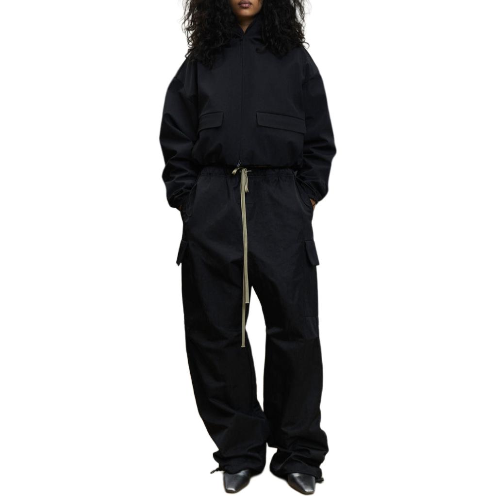 Текстурированные нейлоновые полевые брюки Fear Of God Essentials, Обсидиановый черный/Черный — фото 4