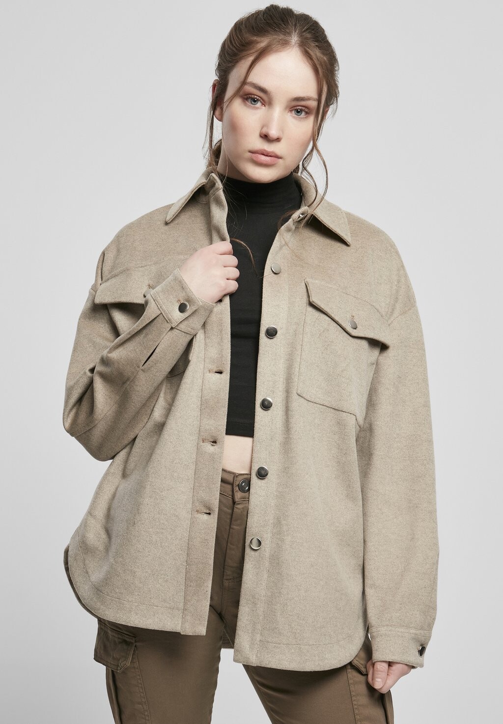 

Демисезонная куртка Urban Classics LADIES CLASSIC OVERSHIRT, цвет Lighttaupe, Серый, Демисезонная куртка Urban Classics LADIES CLASSIC OVERSHIRT, цвет Lighttaupe