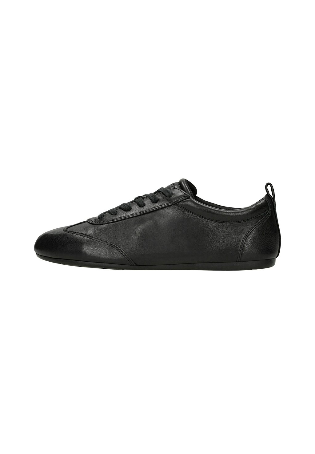 Повседневные туфли на шнуровке Trainers Wojas, черный