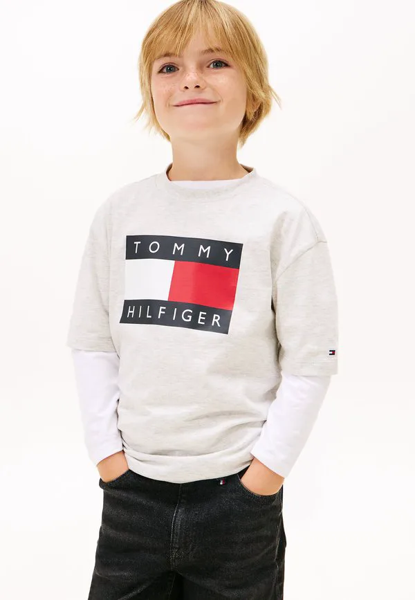 Футболка с принтом флага наследия футболка с принтом Tommy Hilfiger, Light Grey Heather — фото 2