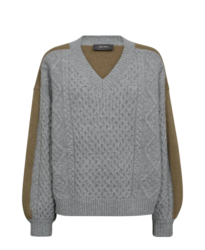 

Мягкий вязаный свитер с V-образным вырезом, серо-меланжевого цвета. Mos Mosh, серый