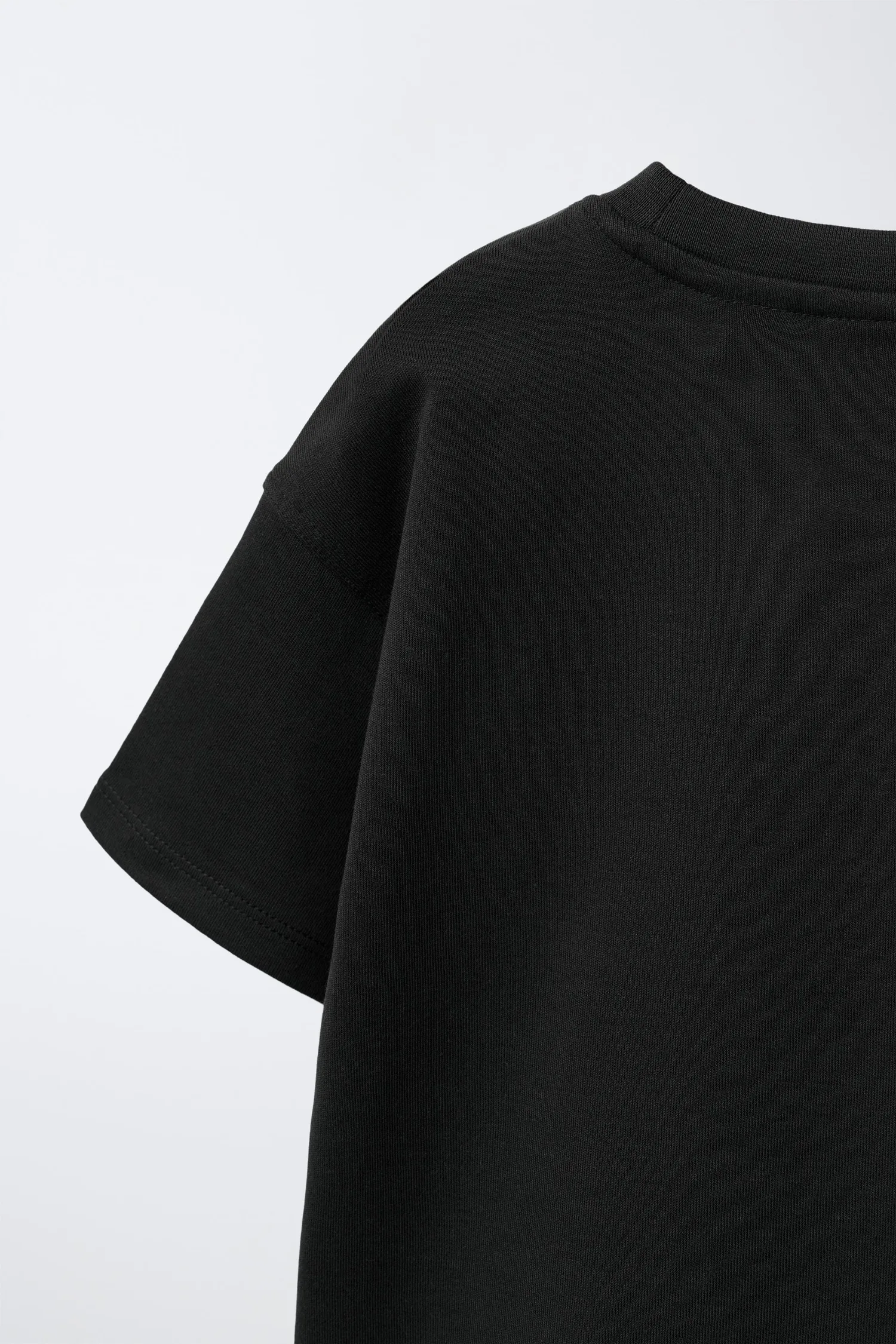 Простая футболка из трикотажа с переплетенными нитками Zara, черный — фото 4