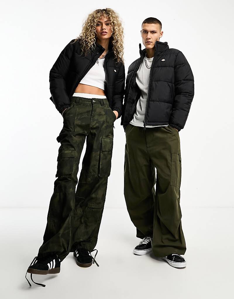

Черная дутая куртка Dickies Waldenburg