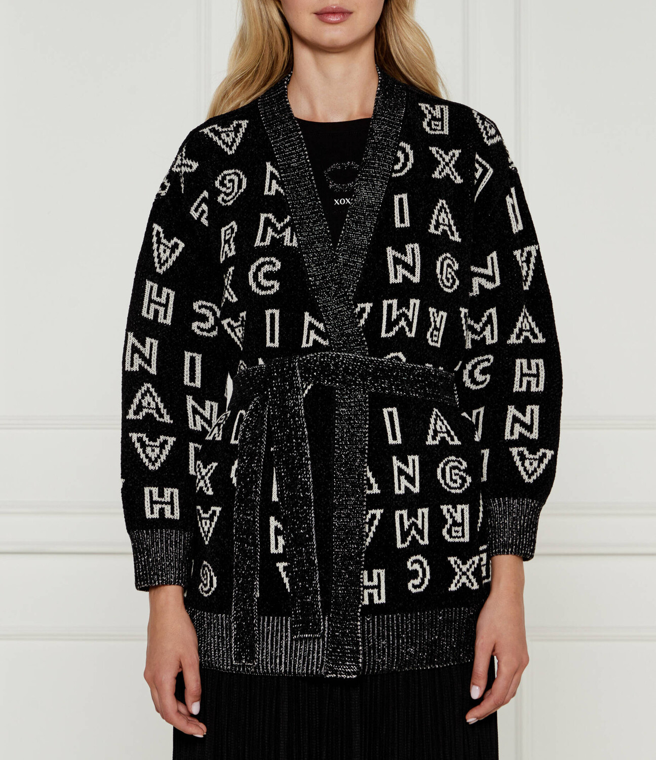 

Свитер Armani Exchange Loose fit, черный