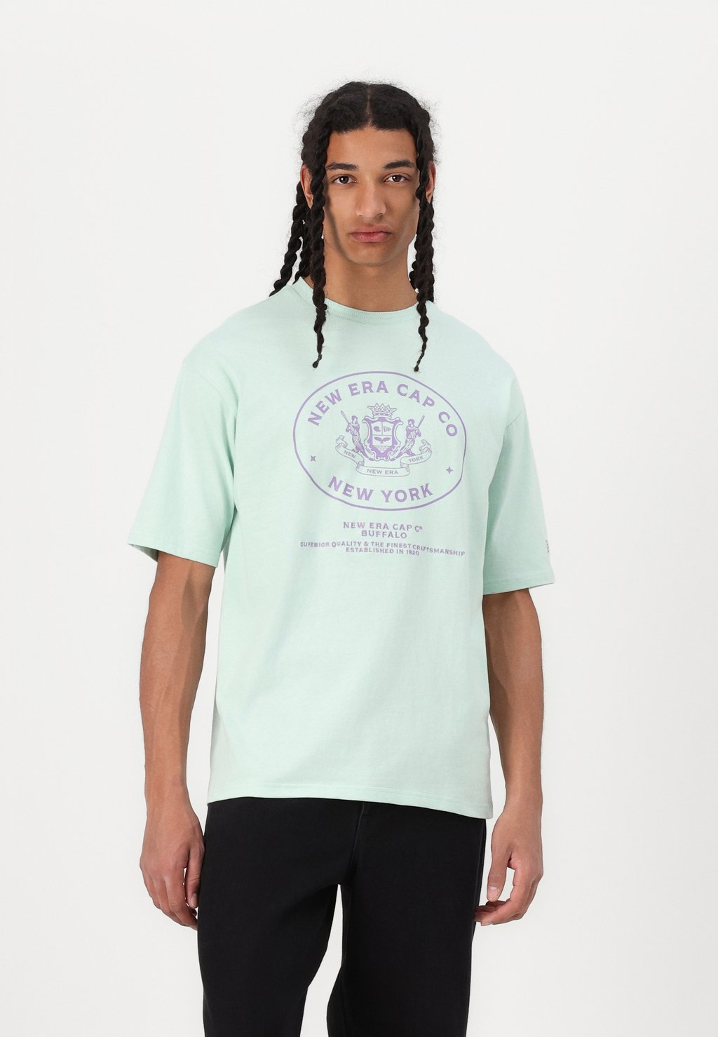 

Футболка с принтом CREST GRAPHIC TEE New Era, мятный