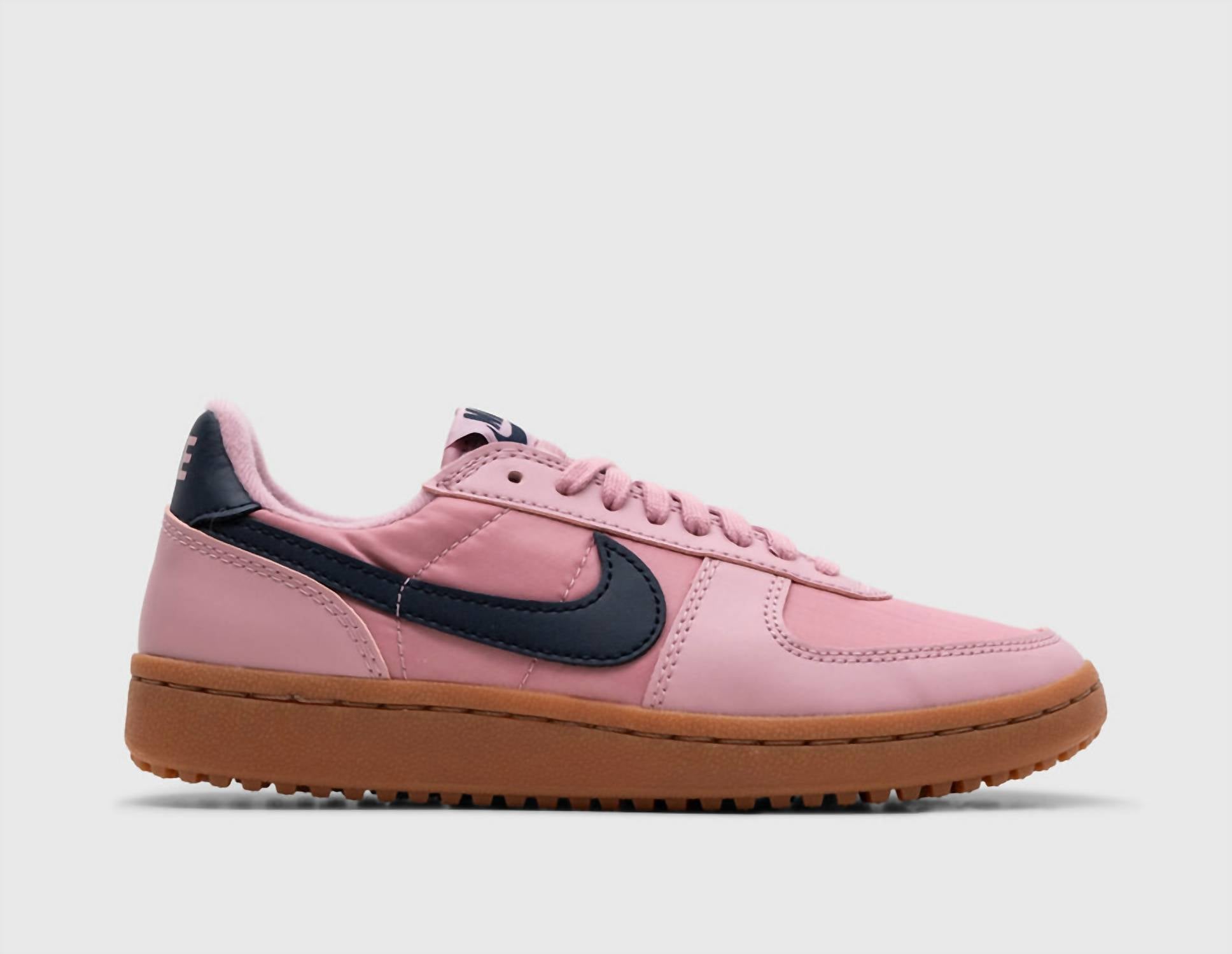 Женские кроссовки Field General в розовом цвете Nike