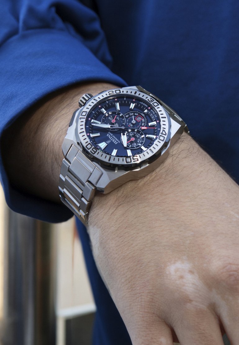 

Часы Festina, прозрачный