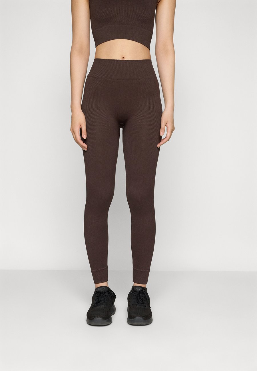 

Леггинсы ONLY Play ONPJAIA LIFE SEAM , Chocolate Torte/Dark Brown