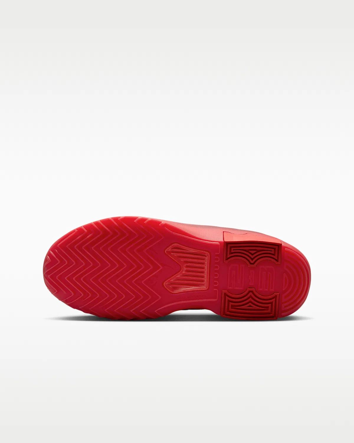 Детские баскетбольные кроссовки LeBron Witness 9, Black/University Red/Bright Crimson/Metallic Gold — фото 2