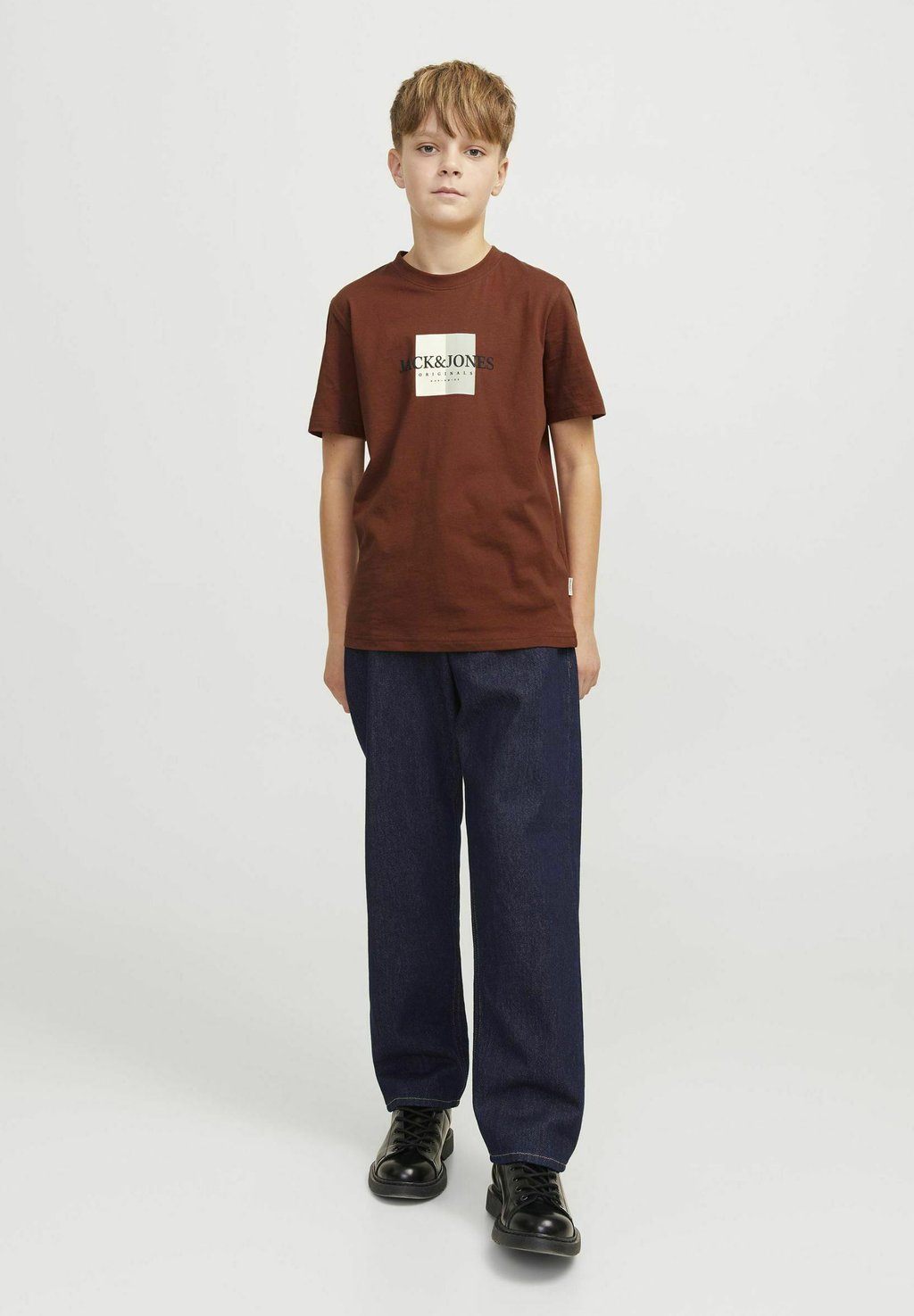 

Футболка с принтом Jack & Jones Junior, коричневый