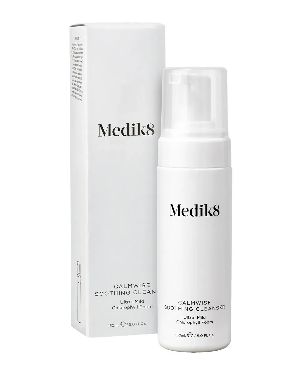 Гель для умывания Medik8 — Очищающая пенка Calmwise Soothing Cleanser, 150 мл — фото 2