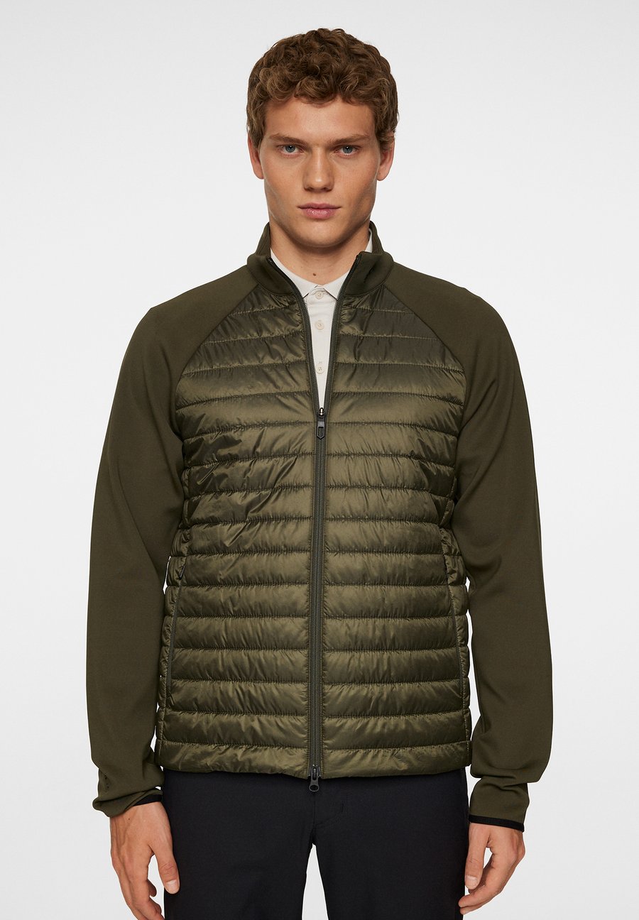 

Куртка J.LINDEBERG Sports HAYDEN QUILT HYBRID, Forest Green/Green