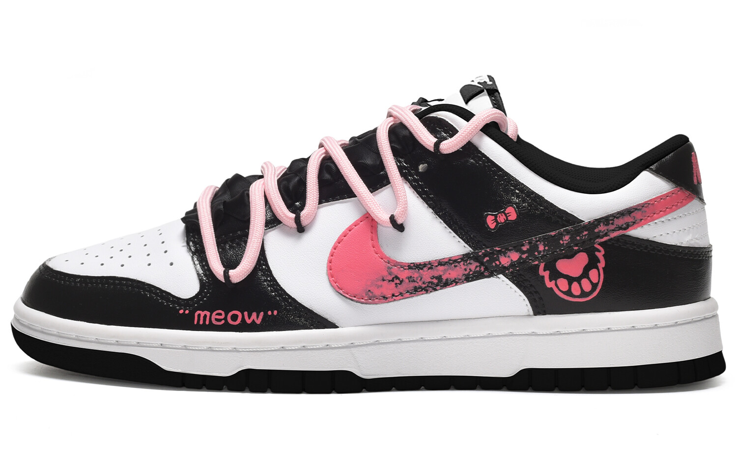 

Мужские кроссовки для скейтбординга Nike Dunk Low, Black/Pink