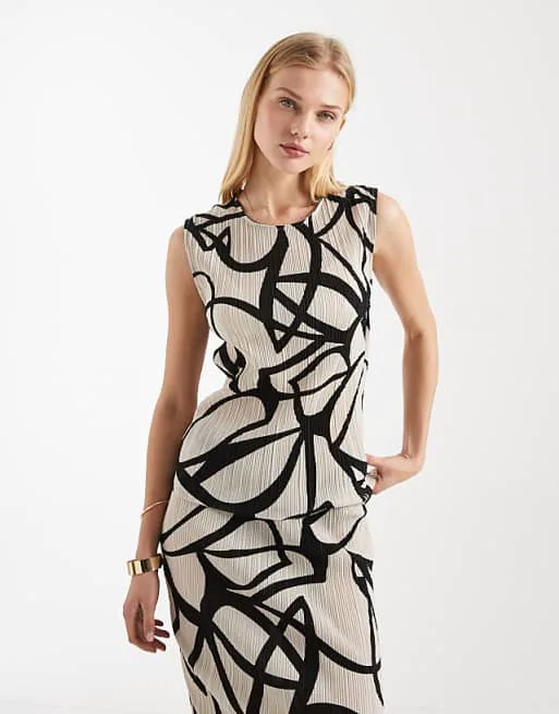 

Плиссированный топ без рукавов Vero Moda с однотонным абстрактным принтом