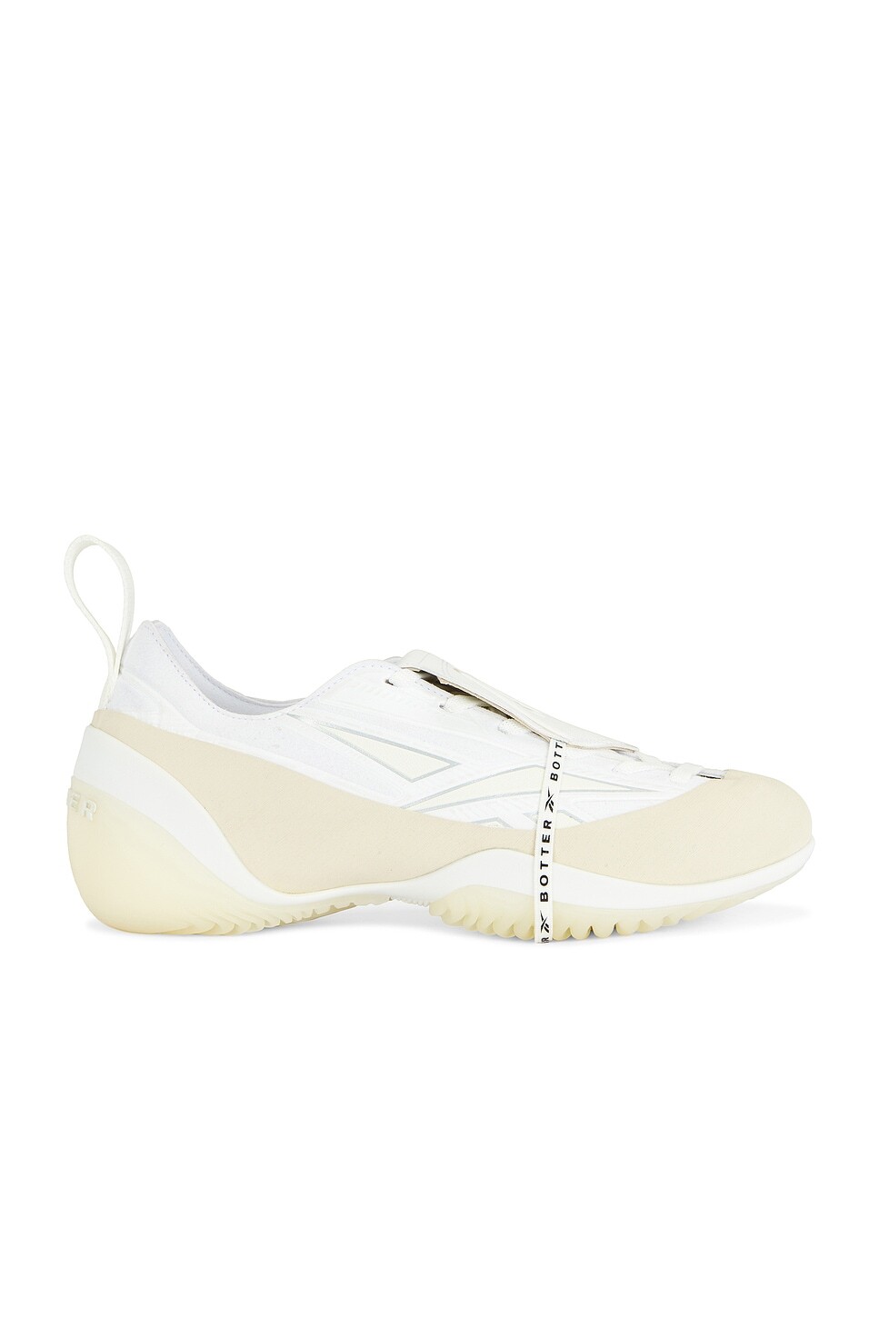 

Кроссовки Reebok из коллаборации с Reebok Botter, цвет White & Beige
