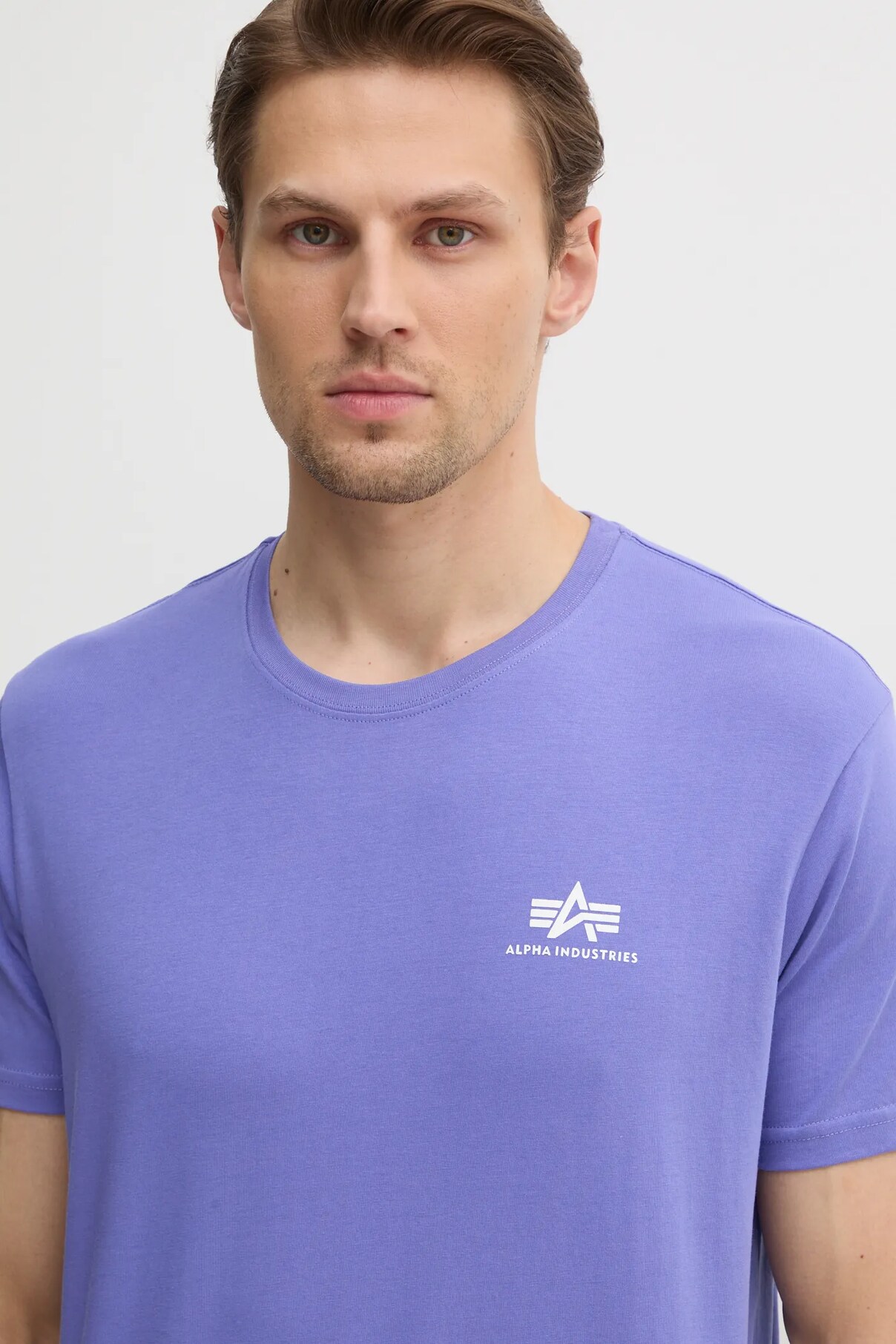 

Футболка из хлопка Alpha Industries, фиолетовый